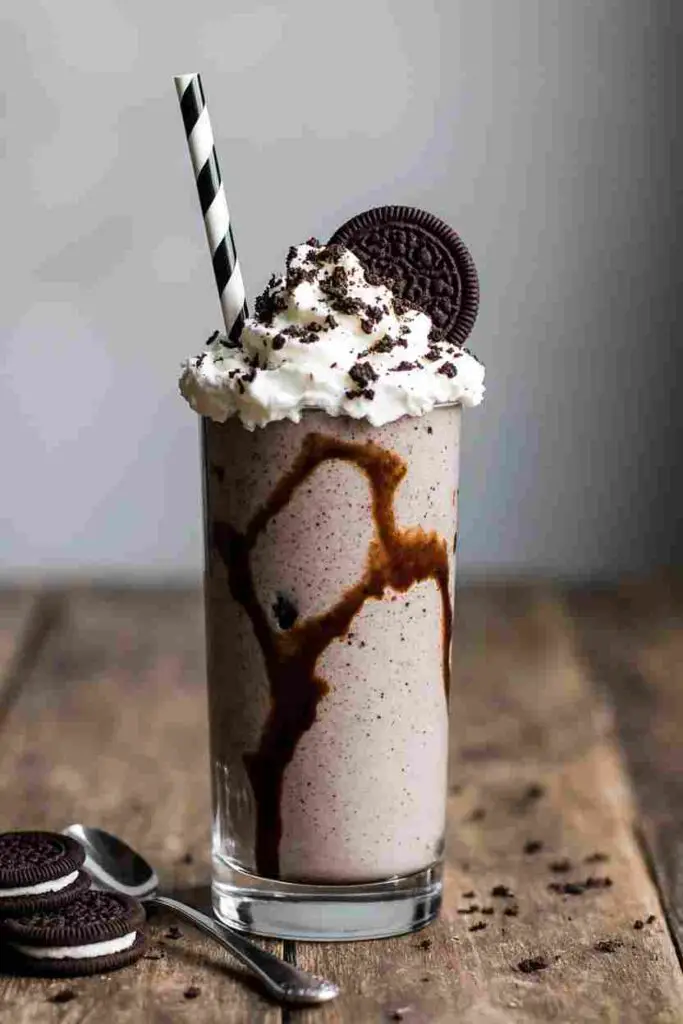 Cookies & Cream Frappuccino: The Ultimate Homemade Coffee Shop Treat 4 Cookies & Cream Frappuccino