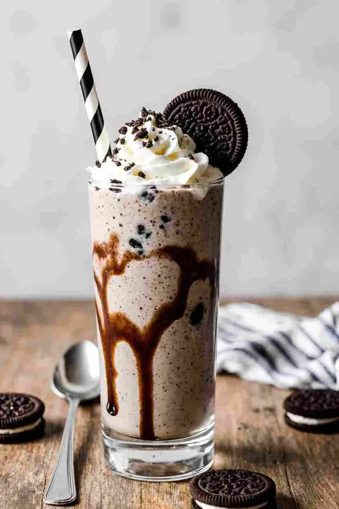 Cookies & Cream Frappuccino: The Ultimate Homemade Coffee Shop Treat 3 Cookies & Cream Frappuccino