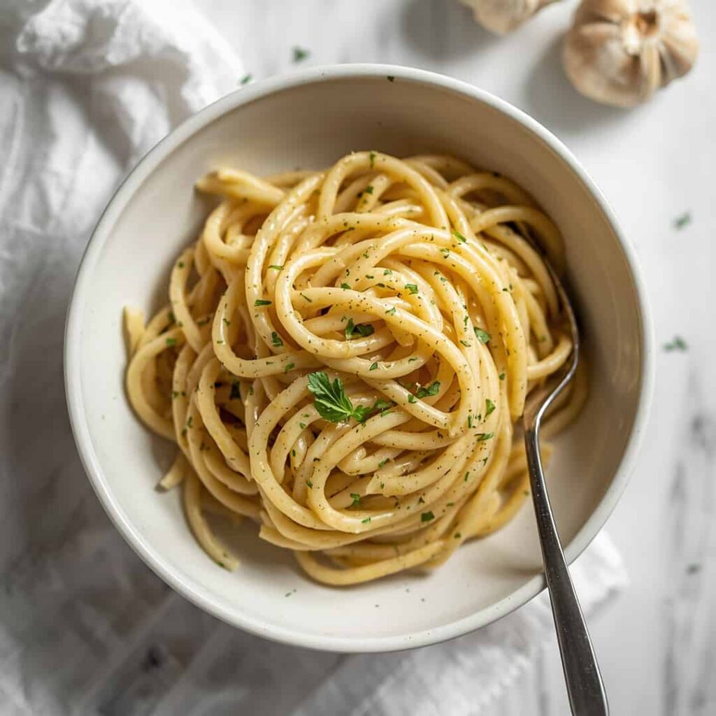 One Pot Creamy Garlic Pasta