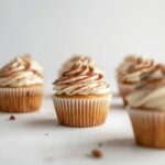 Cinnamon Roll Cupcakes